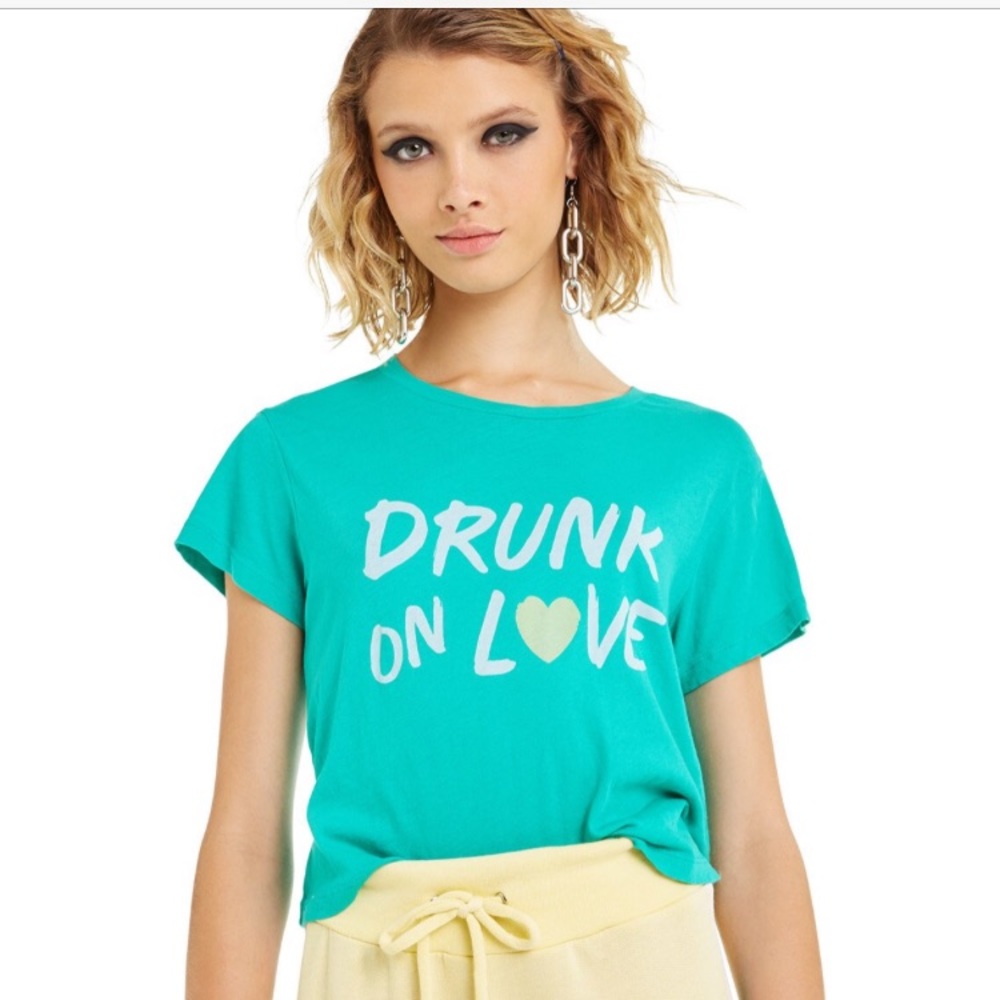 Drunk on love tee